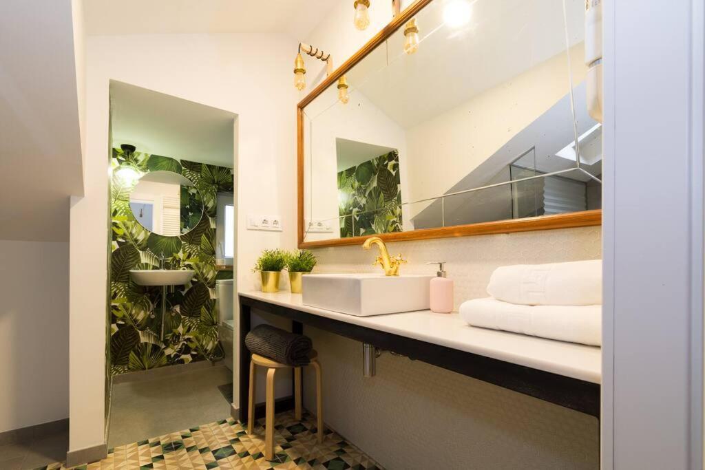 Sweet Surrender Apartment Santander Exterior foto